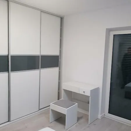 Appartement Lux Dom 6-osobowy Marilyn Monroe Ze Strefa Basenowa W Miejscowosci Niedaleko Zatoru I Energylandii