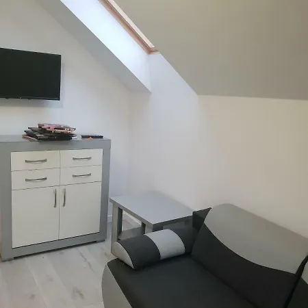 Lux Dom 6-osobowy Marilyn Monroe Ze Strefa Basenowa W Miejscowosci Niedaleko Zatoru I Energylandii Chocznia