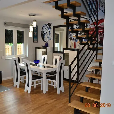 Lux Dom 6-osobowy Marilyn Monroe Ze Strefa Basenowa W Miejscowosci Niedaleko Zatoru I Energylandii *