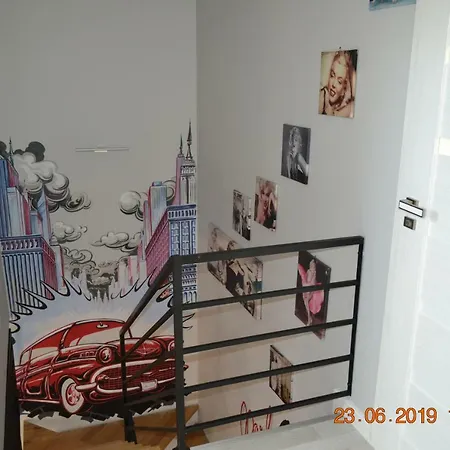 Appartement Lux Dom 6-osobowy Marilyn Monroe Ze Strefa Basenowa W Miejscowosci Niedaleko Zatoru I Energylandii